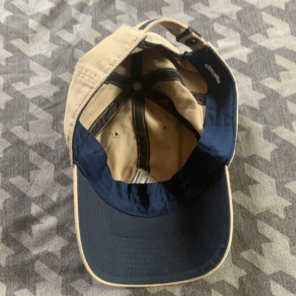 Adidas baseball hat *NEVER WORN* - Picture 2 of 3